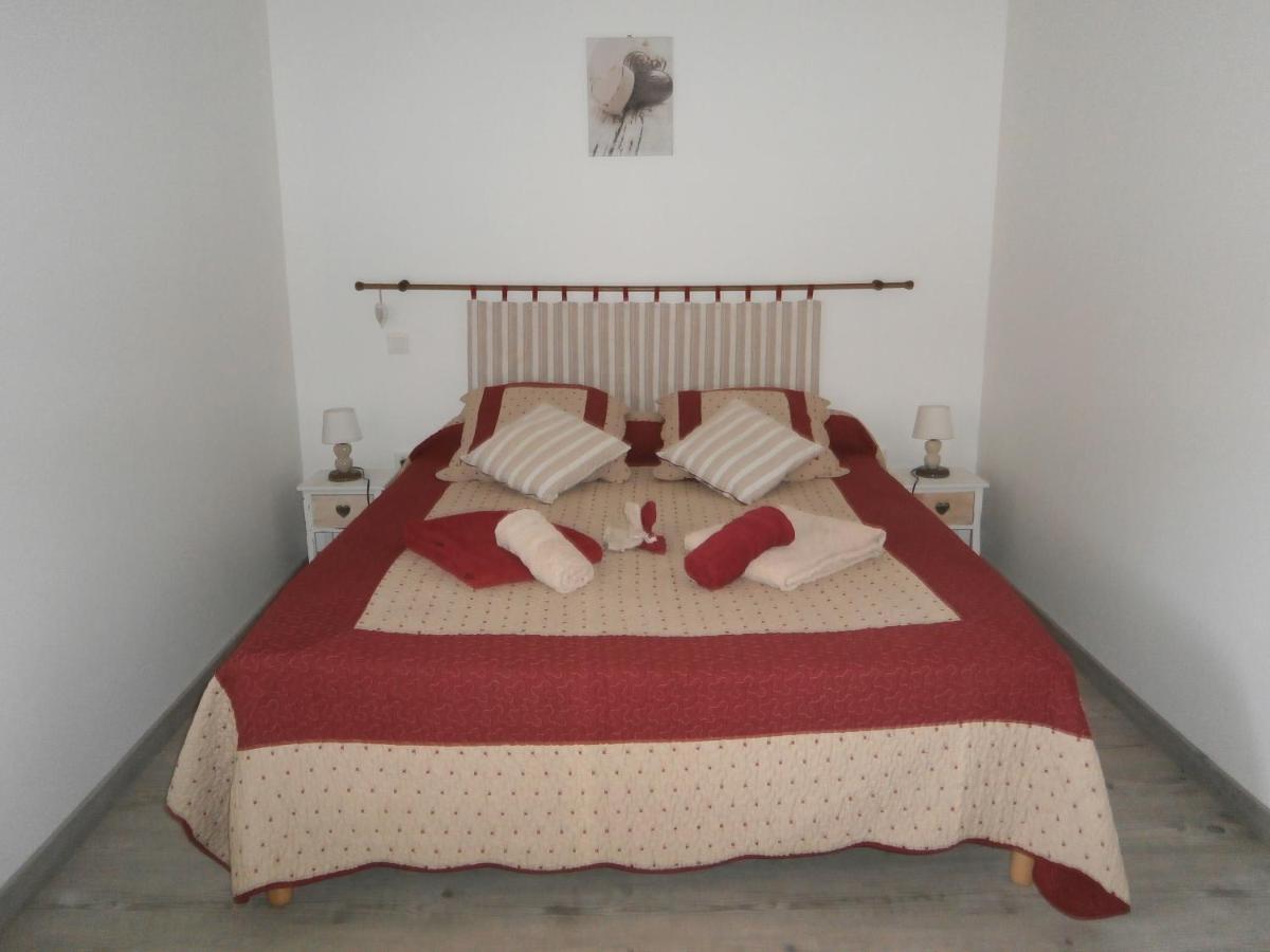 Saint-Médard-de-Presque La Chomiarde Bed & Breakfast エクステリア 写真